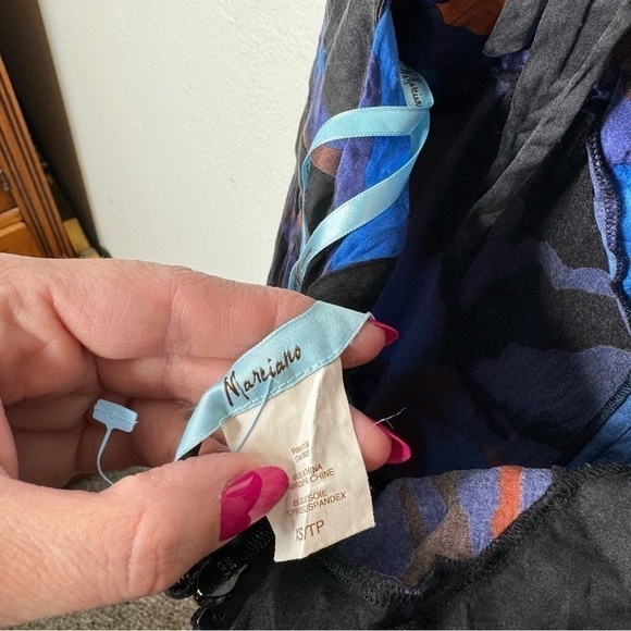 🎀 Marciano Silk Floral Halter Dress in Blue SIZE XS - Picture 2 of 7